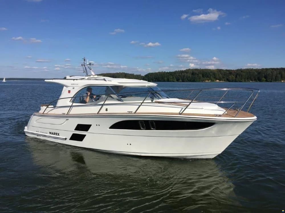 Marex 310 Sun Cruiser