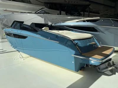 Axopar 28 T top 2