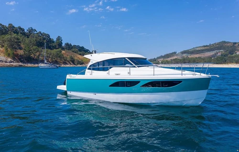 Rodman Spirit 31 HT Outboard
