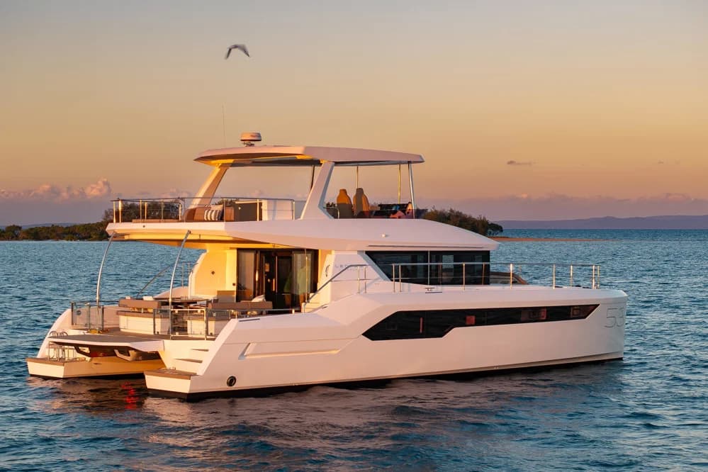 Leopard 53 Powercat