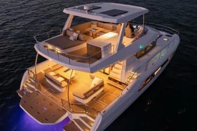 Leopard 53 Powercat 2