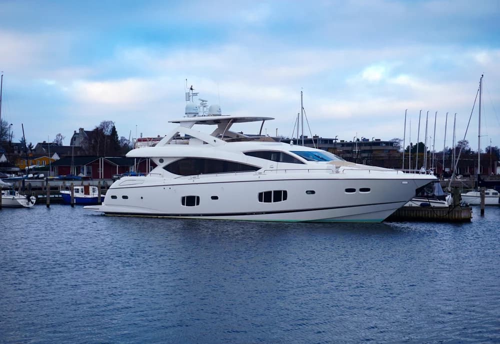 Sunseeker 88 Yacht