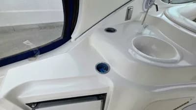 Cruisers Yachts 3375 Esprit 3