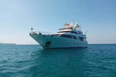 Benetti Tradition 100 2