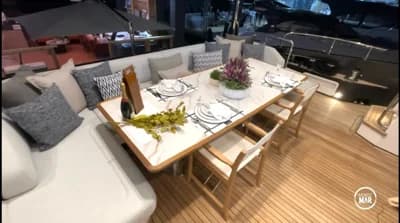 Azimut Grande 27M 2