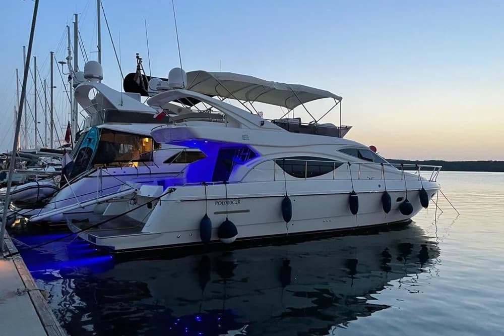 Ferretti Yachts 500 Elite