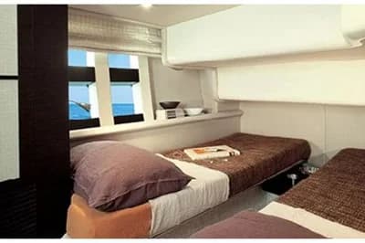 Azimut 43S 3