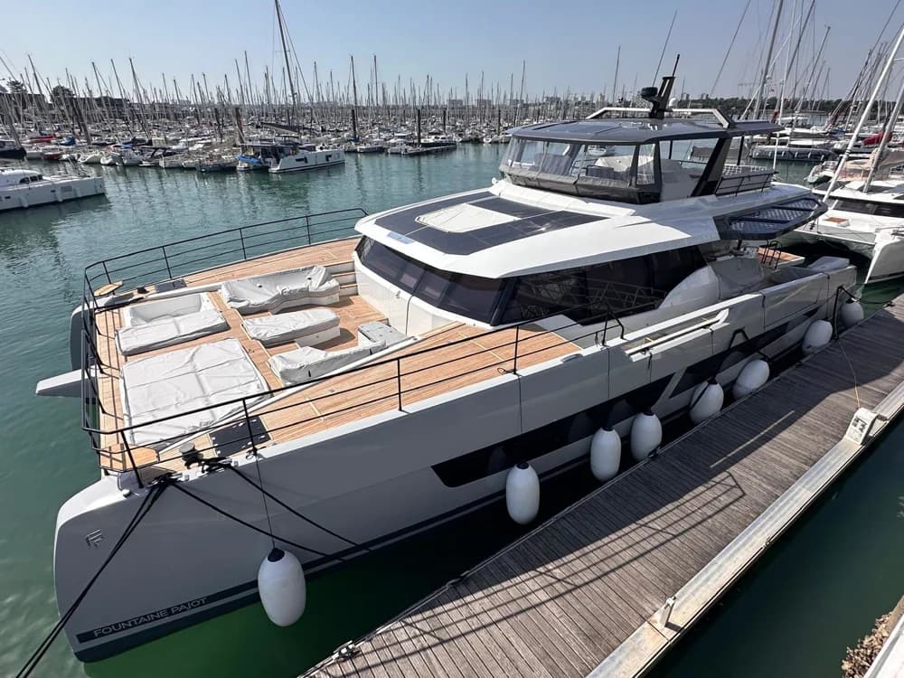 Fountaine Pajot Power 80
