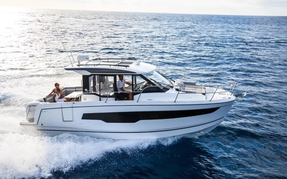 Custom Jeanneau Merry Fisher 895 Séries 2