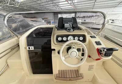 Invictus 280 GT 3