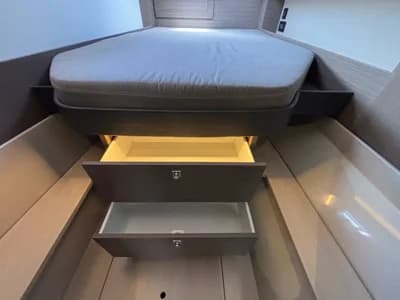 Leopard 40 Powercat 2