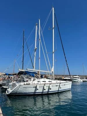 Beneteau Oceanis 393 2