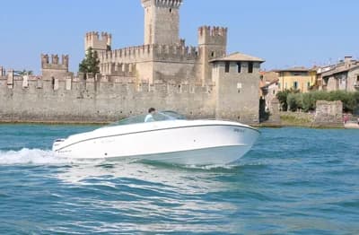 B1 Yachts ST Tropez 7 White WAVE 4