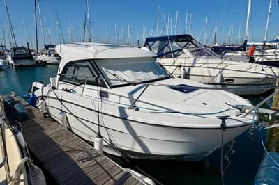 Beneteau Antares 8 2