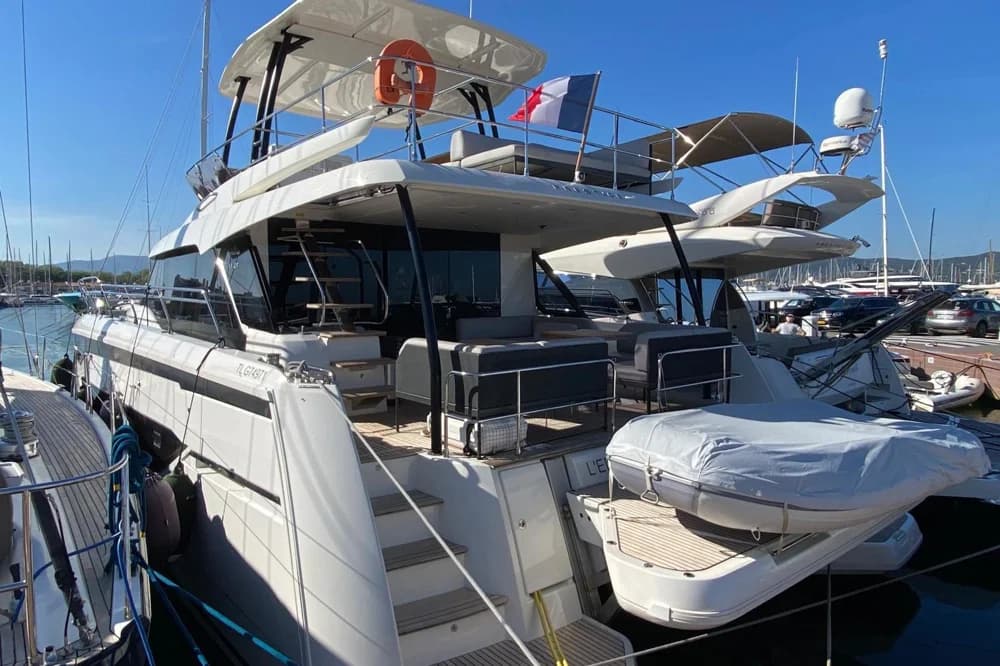 Prestige M48
