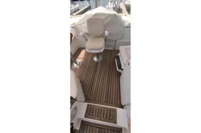 Beneteau Swift Trawler 42 2