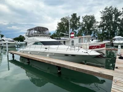 Sea Ray 400 Sedan Bridge 2
