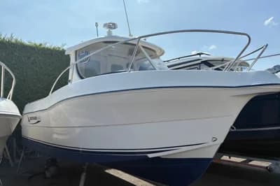 Quicksilver 640 Pilothouse. 2