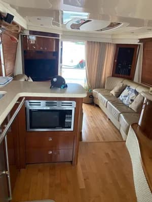 Sea Ray 58 Sedan Bridge 2