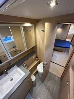Fountaine Pajot MY6 2