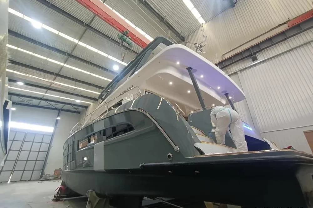 Mazarin HEW MAZARIN 55 HYBRID POWERCATAMARAN