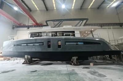 Mazarin HEW MAZARIN 55 HYBRID POWERCATAMARAN 2