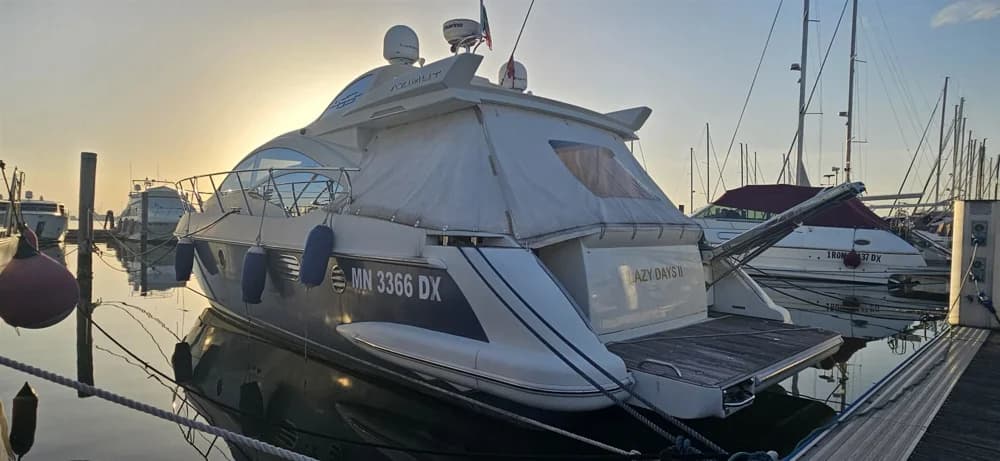 Azimut 43S