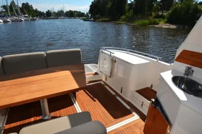 Aquador 35 ST 3