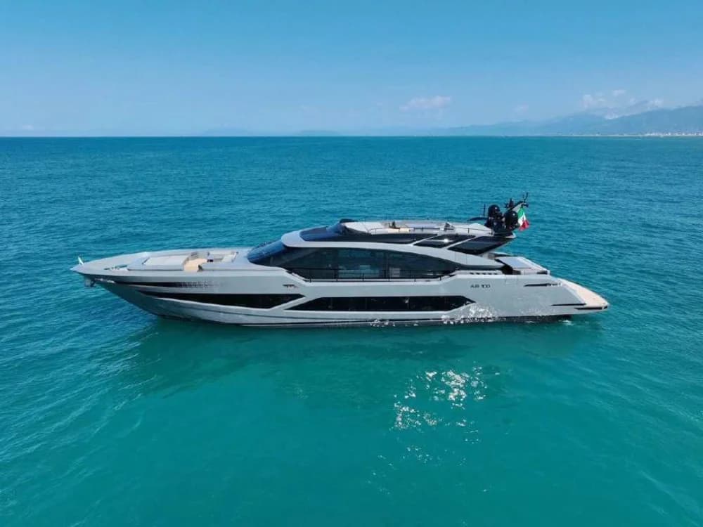 AB Yachts Yachts 100