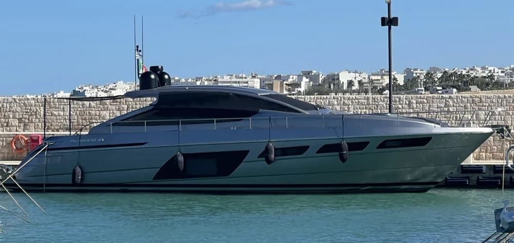Pershing 6X