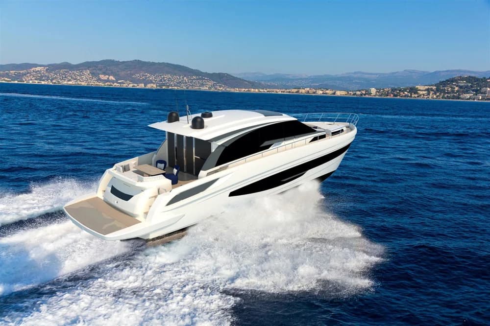 Cayman Yachts S 600