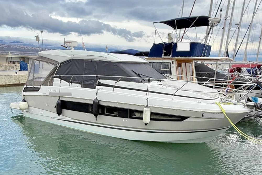 Jeanneau NC 33