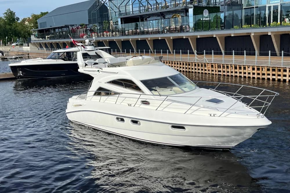Sealine F34