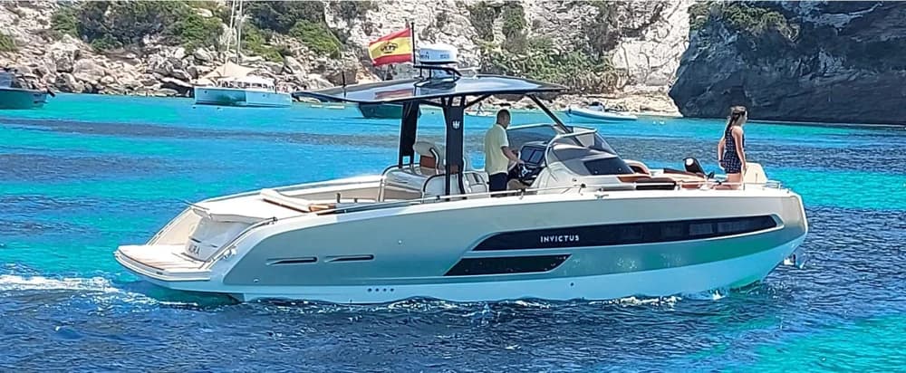 Invictus GT 320