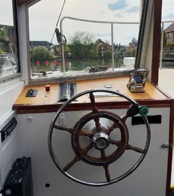 Bounty 60 River Bus 3