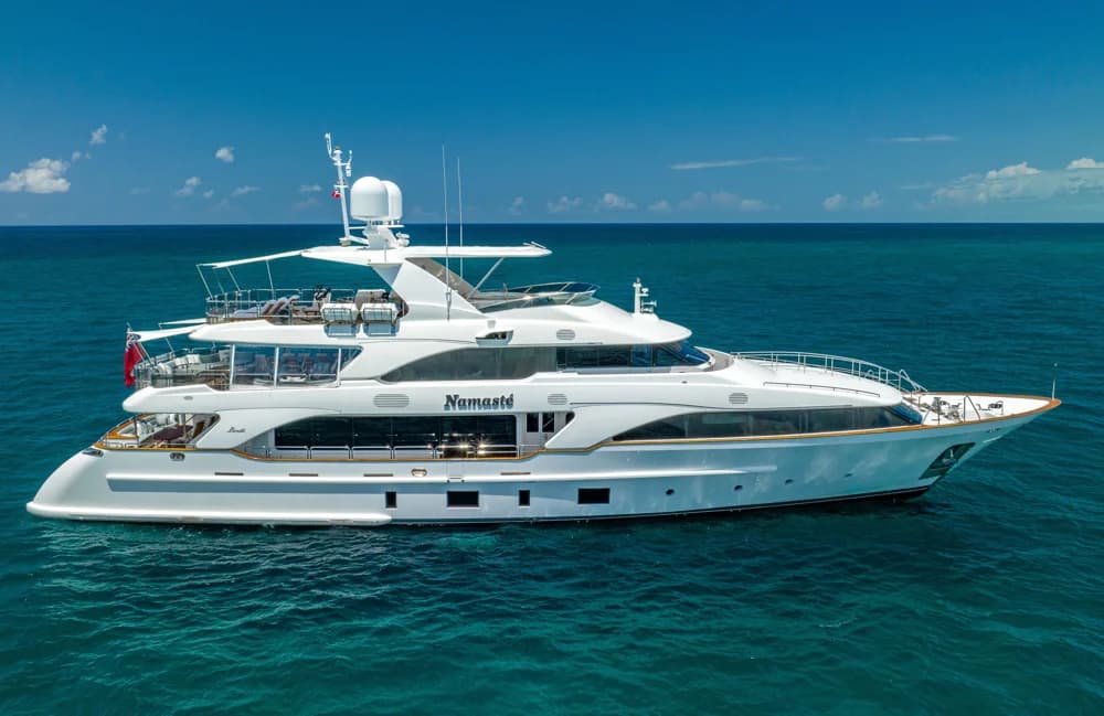 Benetti Classic