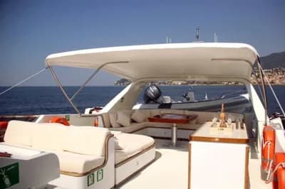 Sanlorenzo SL82 2