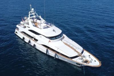 Benetti 115 Classic 2