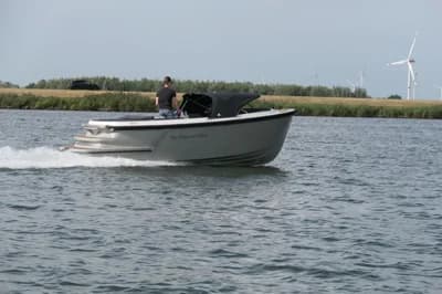Oud Huijzer 650 Tender 2