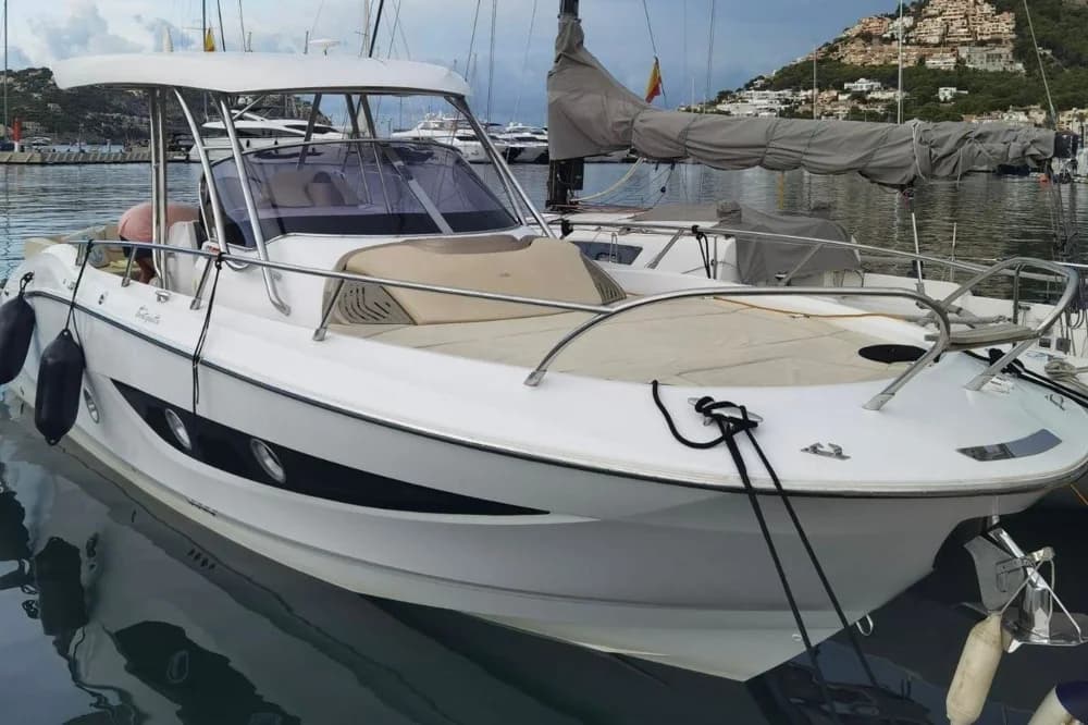 Sessa Marine Key Largo 34