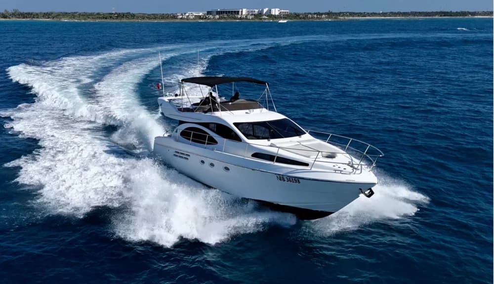 Azimut 46
