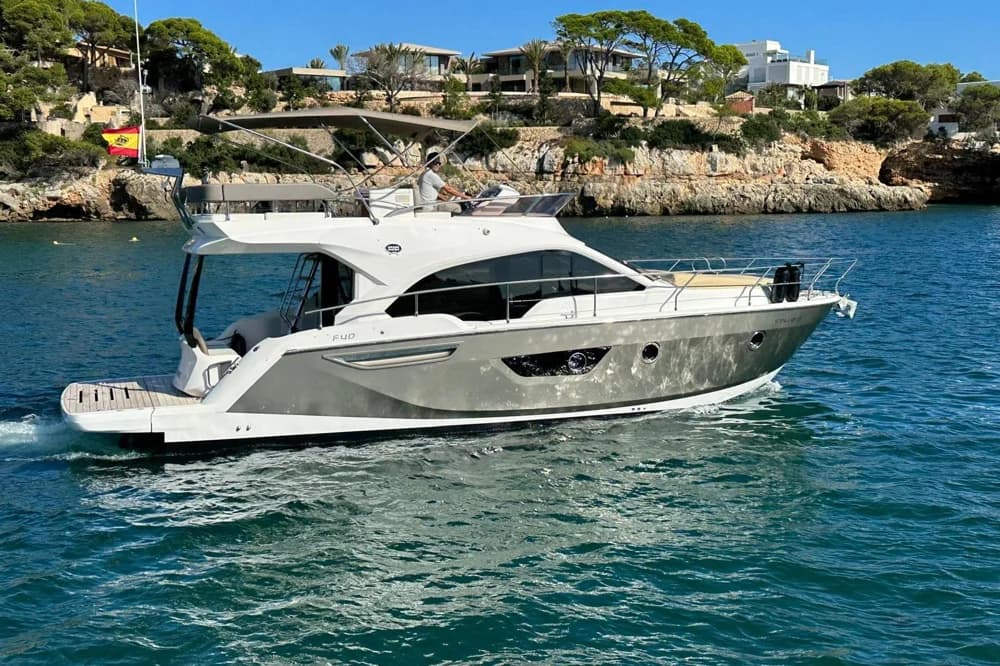 Sessa Marine F40