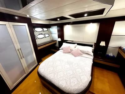 Queens Yachts 45 HT 3