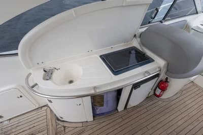 Sunseeker Predator 58 2