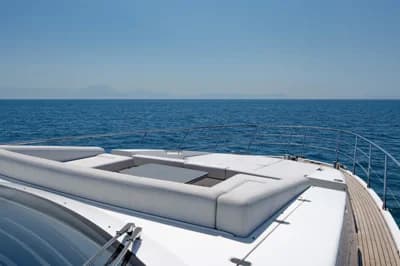 Azimut 77S 3