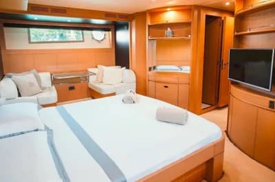 Riva 75' Venere 3