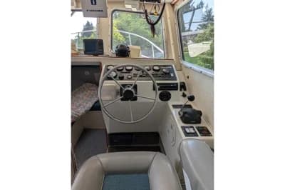 SeaSport Navigator 2700 3