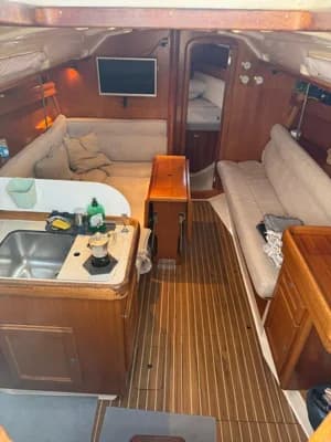 Dufour 35 Classic 3
