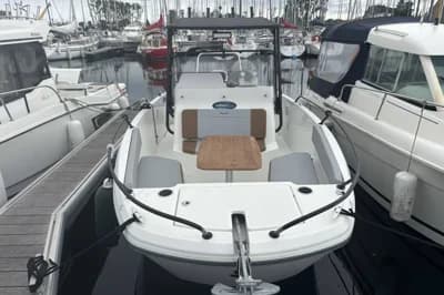 Beneteau Flyer 8 SPACEdeck 3