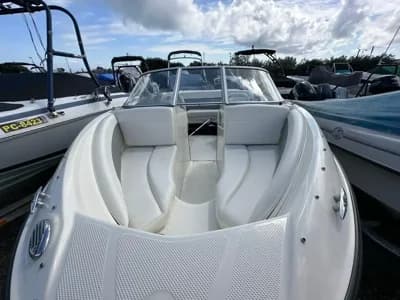 2010 Bayliner 185 Bowrider Boat for Sale in Penrhyndeudraeth 5